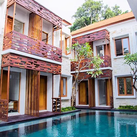 Kakul Villas & Suites