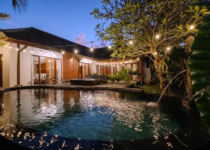 Kakul & * Ubud