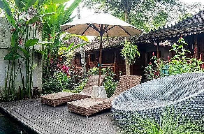 Kakul & Villa